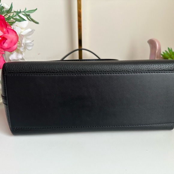 Michael Kors Jet Set Medium Leather Front Zip Chain Tote Black - Picture 5 of 7